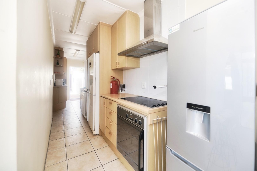 5 Bedroom Property for Sale in De Kelders Western Cape